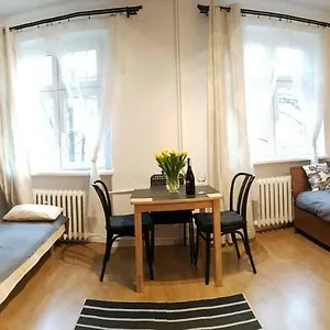  Apartment Kuznicza 60 - Rynek - Old Town